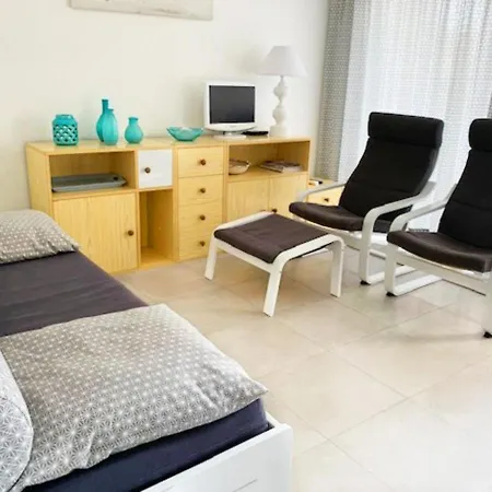 T3 Renove Avec Clim, Piscine Et Parking A 100m De La - Fr-1-607-24 Apartamento *